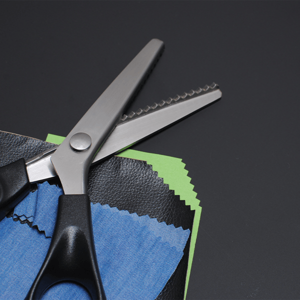 🥳 Limited-Time Offer: Buy 1 Get 1 Free ✂️🧵 Serrated sewing scissors
