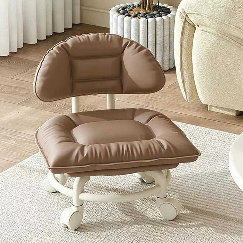 🪑 49% OFF NOW! ⏰ Rolling Low Stool with Backrest – Padded seat & silent casters – Perfect for workshops, garages or studios – comfortable and mobile 🛠️✨
